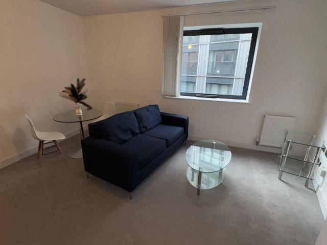 Summer Lane, Birmingham B19, 2 bed flat to rent, £1,100 pcm | PrimeLocation