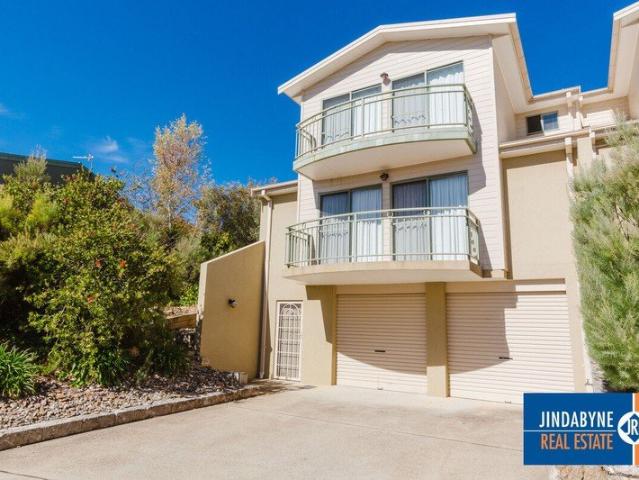 Summer Lease $600 Per Week