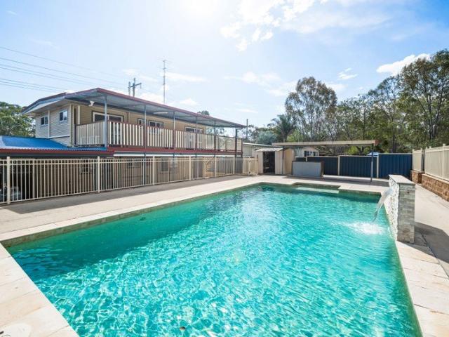 Summer Living, Big Potential & A Shed to Match