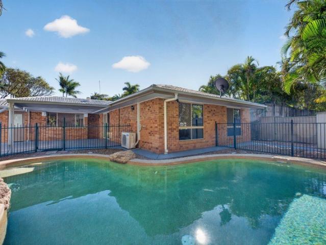 Summer Living Pool, Space & Comfort in Wellington Point