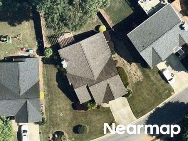 Summerbrook Rd