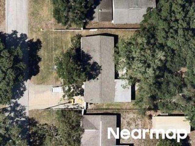 Summerdale Dr S