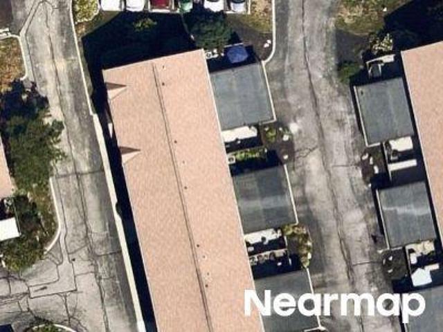 Summerdale Ln