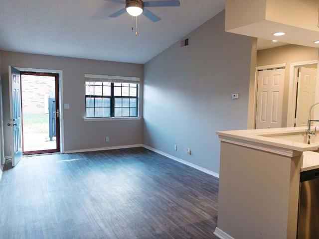 Summerfield Apartments Studio Apartment for Rent at 1705 Summerfield Dr, Lebanon, TN 37087