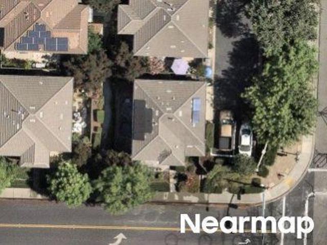 Summerfield Dr