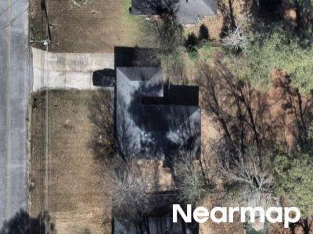 Summerhill Dr