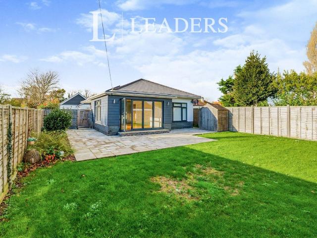 Summerhill Drive, Bognor Regis PO22, 3 bed bungalow to rent, £1,650 pcm | PrimeLocation