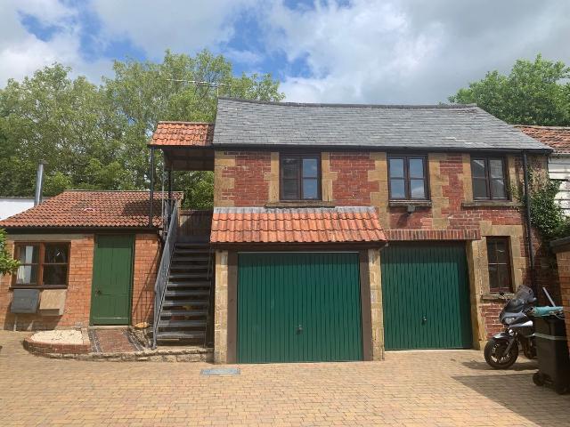 Summerlands, Yeovil BA21, 1 bed flat to rent, £775 pcm | PrimeLocation
