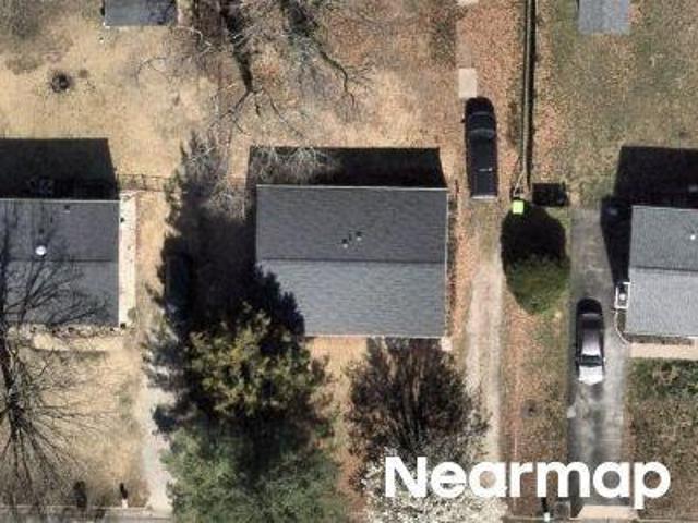 Summerleaf Dr