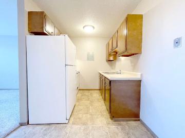 Summit Park 2 Bedroom Apartment for Rent at 605 505, 525, 605 & 705 Park Street, Minot, ND 58701