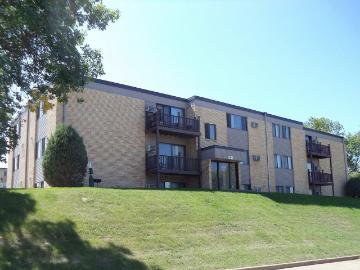 Summit Park 2 Bedroom Apartment for Rent at 605 505, 525, 605 & 705 Park Street, Minot, ND 58701