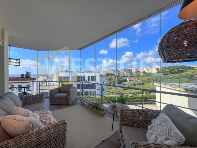 Sumptuoso apartamento T2 totalmente renovado e mobilado em c. 111m² Ericeira