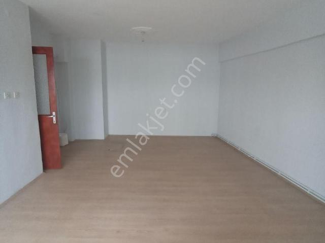 Sunullah Mahallesi Eser Sitesinde Ferah 3+1 Kiralık Daire