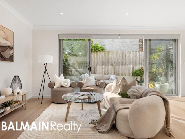 Sun Bathed Garden Apartment in a Boutique Block of 10 Positioned in a Prime Village Setting