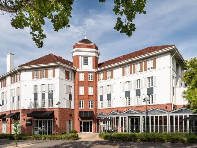 Sun Drenched, Beautifully Renovated & Ready to Enjoy