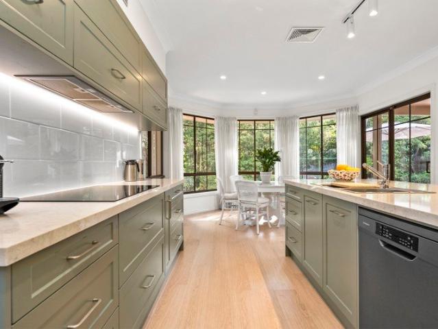 Sun Drenched Family Sanctuary of Space, Flexibility and Prestige