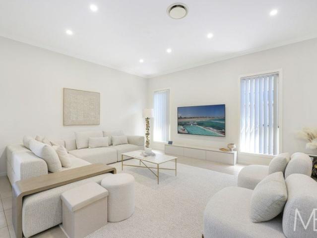 SUN DRENCHED SERENITY IN A PRIME NORTH KELLYVILLE POCKET