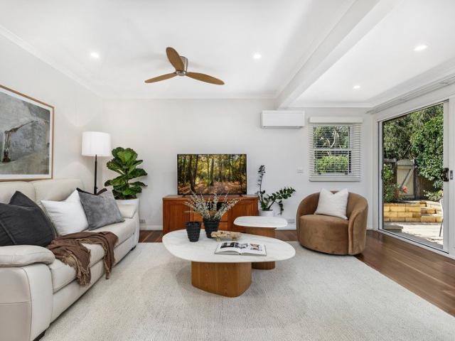 Sun filled modern townhouse in the heart of Lane Cove