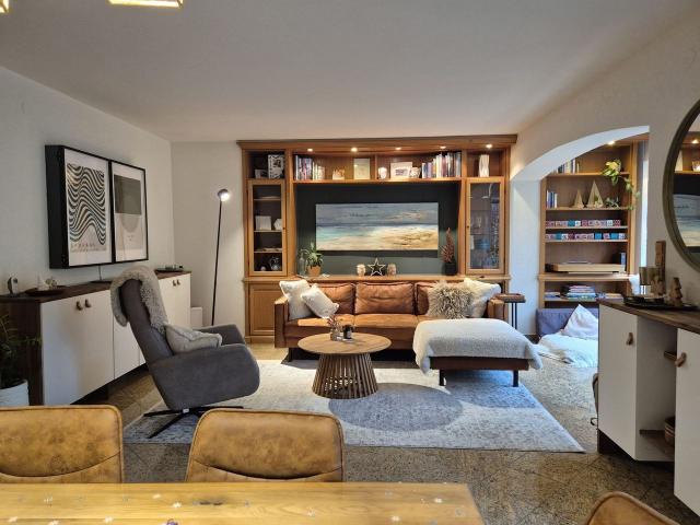 Sun filled, family friendly house with garden – just 10 min to Munich centre!, Munchen Amsterdam Apartments for Rent
