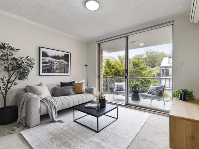 Sun filled waterfront living, ideally located
