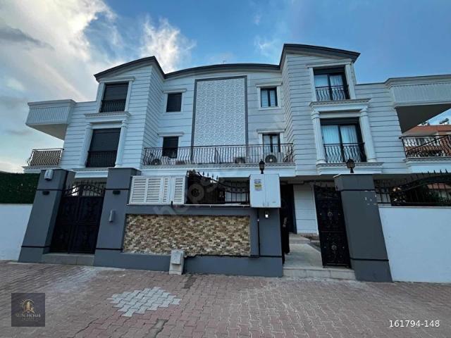 SUN HOME İNVEST'TEN SATILIK 5+1 VİLLA