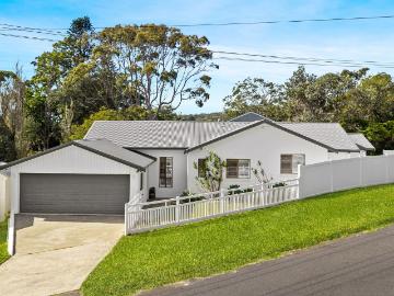 Tuggerah Lake, Jilliby, Wyong Region, Snapper Island