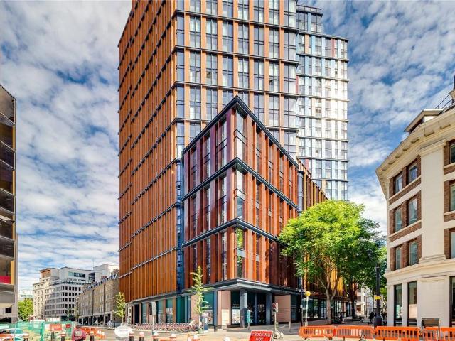 Sun Street, One Crown Place, London. 2 bed property to rent £5,200 pcm £1,200 pw