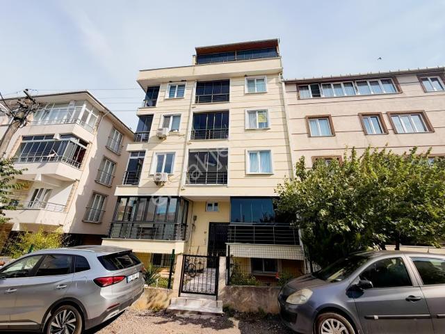 Suna Çelik'ten Yayla Sokakta Sahile 5 Dk Merkezde İskanlı Eşyalı