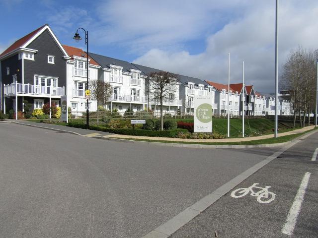 Sunapee Road, Reading RG2, 2 bed flat to rent, £1,795 pcm | PrimeLocation