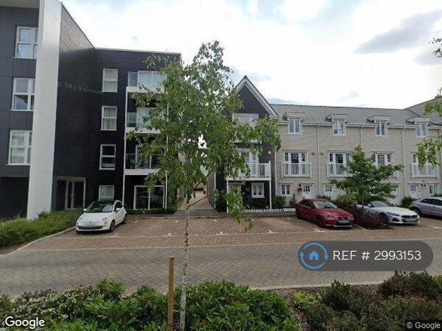 Sunapee Road, Reading, RG2 4 bed semi detached house to rent £2,700 pcm £623 pw