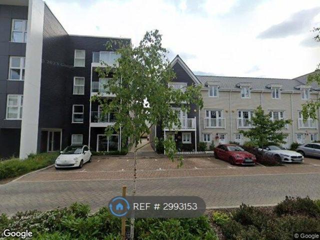 Sunapee Road, Reading RG2, 4 bed semi detached house to rent, £2,700 pcm | PrimeLocation