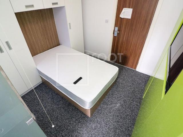 Sunbridge Halls, Bradford BD1, Studio to rent, £495 pcm | PrimeLocation