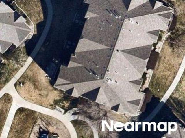 Suncrest Ln