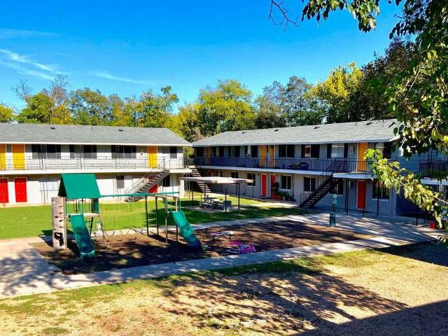 Sundance Apartments 2 Bedroom Apartment for Rent at 400 Linda Dr, San Marcos, TX 78666 Blanco Gardens