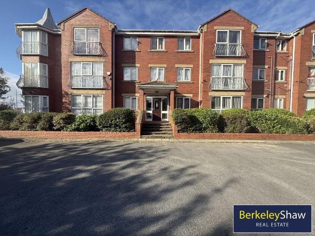 Sundene Lodge, The Esplanade, Waterloo, Liverpool L22, 2 bed flat to rent, £1,100 pcm | PrimeLocation