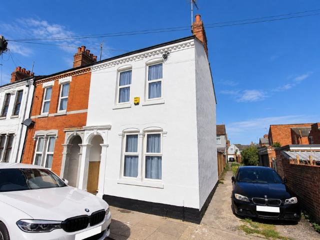 Sunderland Street, Northampton NN5, 3 bed terraced house to rent, £1,395 pcm | PrimeLocation