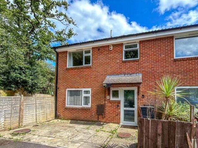 Sundew Close, New Milton, 3 Bedroom Semi detached