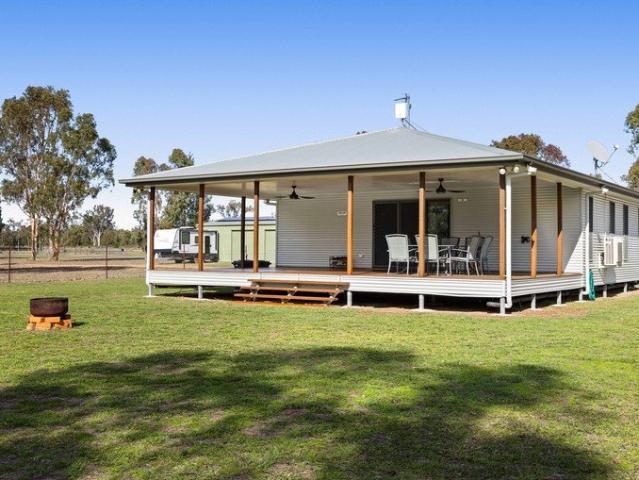 Sundown 25 Acres of Easy Care Country Living