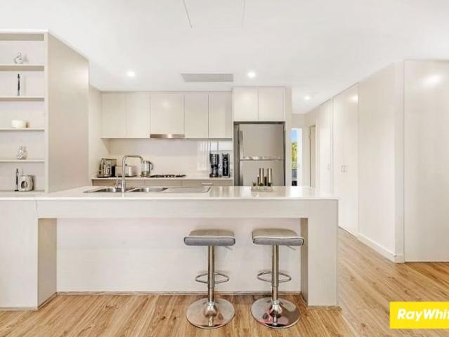 Sundrenched, Modern & Spacious Apartment Walking Distance to Schofields Public School!