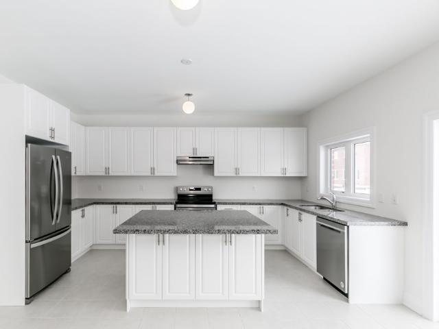 Sunfilled 5 bedroom home for rent