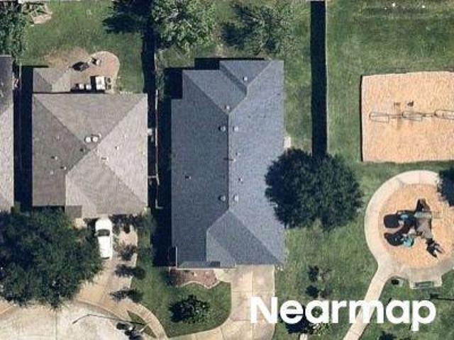 Sunflower Chase Dr