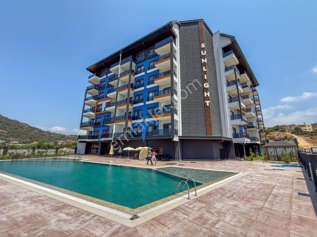 Sunlight Sitesi Güney Cephe Havuz Manzaralı 1+1