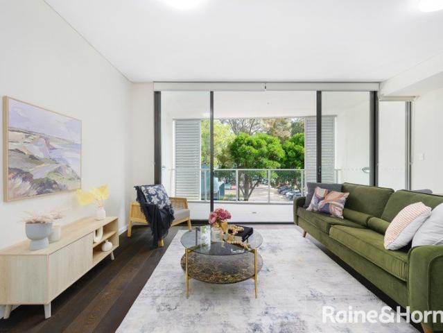 Light Filled Oversized Corner One Bedroom Plus Study Apartment