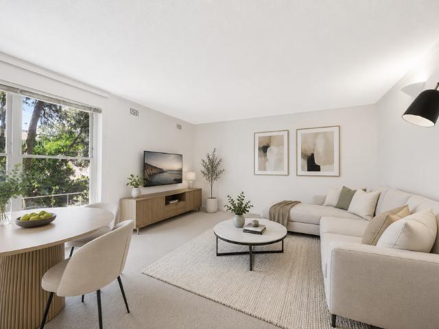 Sunlit Apartment Moments from Neutral Bay Village
