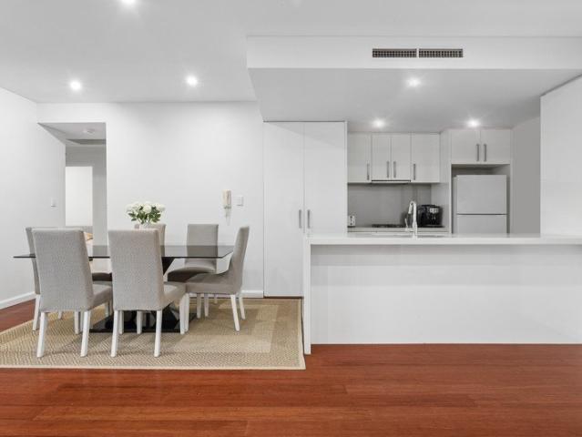 Sunlit Ground Floor Courtyard Apartment Offering Space, Security & Ultimate Convenience