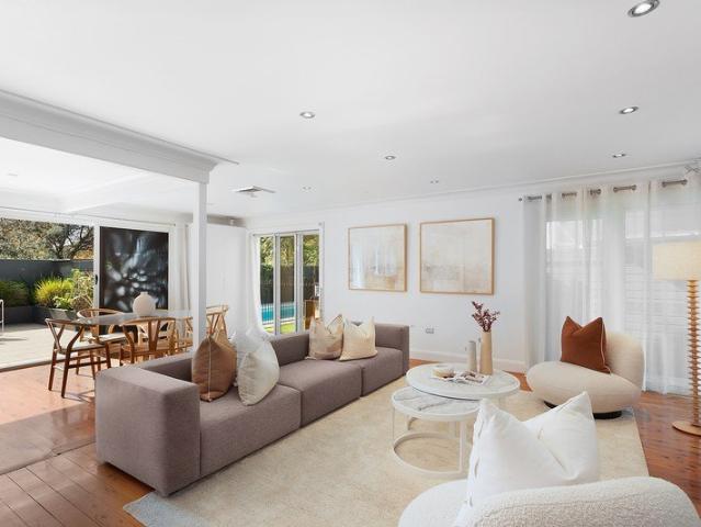 Sunlit Family Sanctuary with Poolside Appeal & Parkside Position