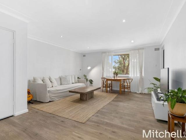 Sunlit Living with a Northerly Outlook