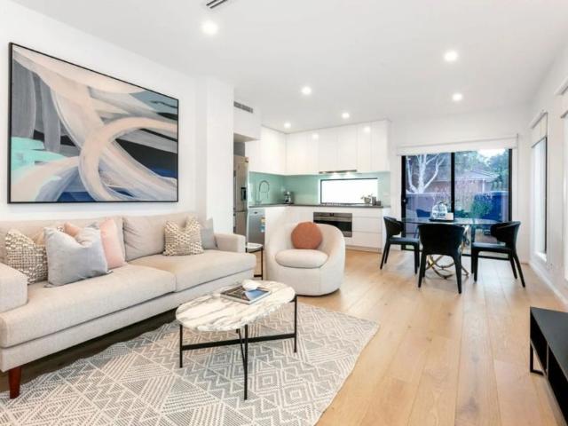 Sunlit, Modern Family Home!