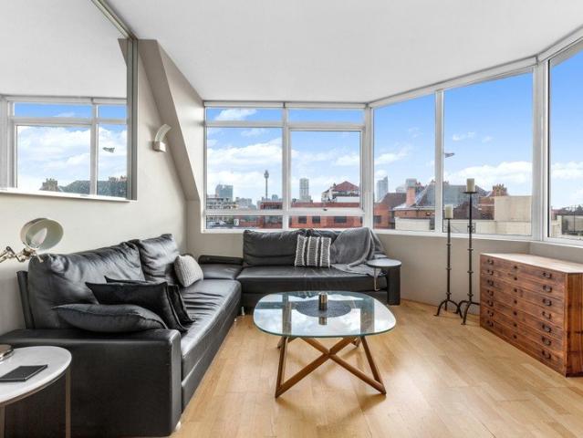 Sunlit North West Apartment with Views in Resort Style Complex