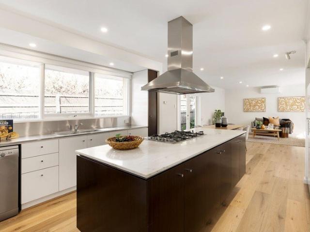 Sunlit Single Level with Sought After Style